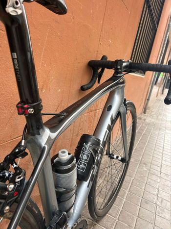 Použité Trek Custom SRAM Red eTap AXS 2019 Road & Gravel — obrázek 2 z 21