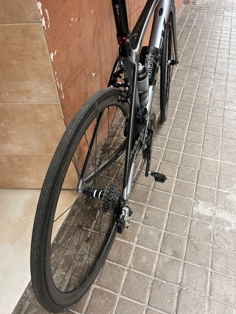 Použité Trek Custom SRAM Red eTap AXS 2019 Road & Gravel — obrázek 13 z 21