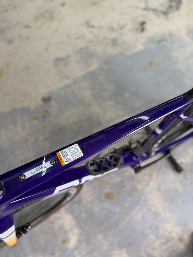 BMC Kaius 01 AXS 2024 2024 Road & Gravel usato, Blu — immagine 24 di 24