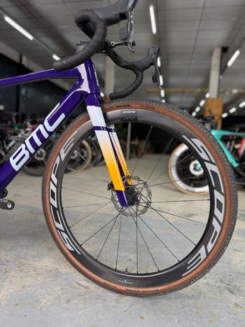 BMC Kaius 01 AXS 2024 2024 Road & Gravel usato, Blu — immagine 3 di 24