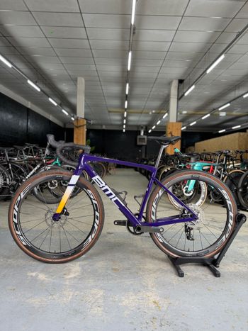 BMC Kaius 01 AXS 2024 2024 Road & Gravel usato, Blu — immagine 17 di 24