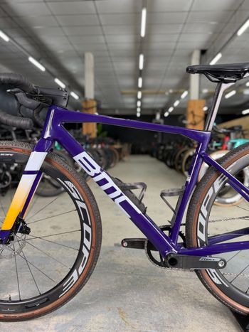 BMC Kaius 01 AXS 2024 2024 Road & Gravel usato, Blu — immagine 23 di 24