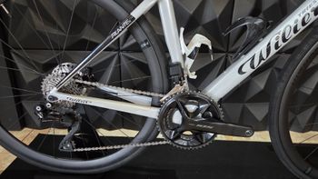Gebrauchtes Wilier Filante Shimano 105 Di2 2023 Road & Gravel, Hellgrau — Bild 2 von 9