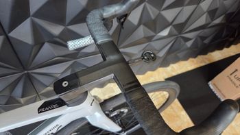 Gebrauchtes Wilier Filante Shimano 105 Di2 2023 Road & Gravel, Hellgrau — Bild 7 von 9