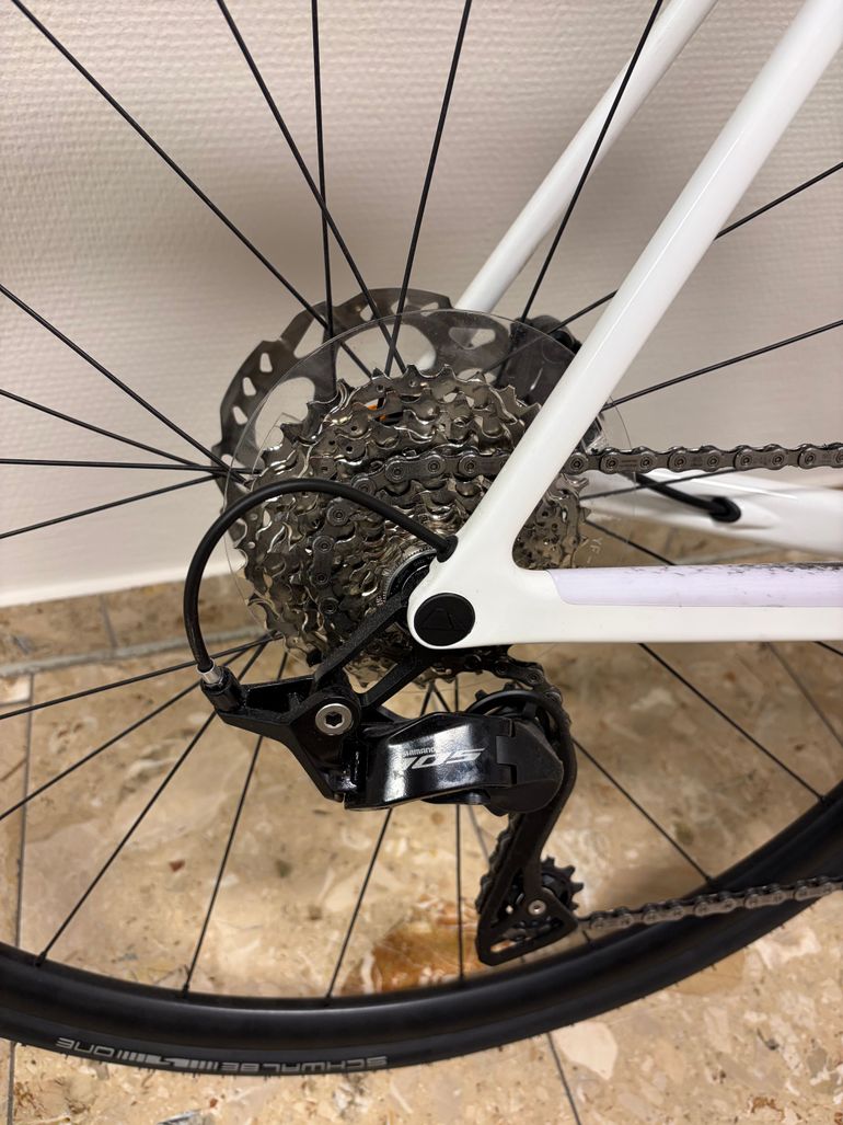 Canyon Ultimate CF 7 2026 2026 Road & Gravel d'occasion — image 4 sur 6
