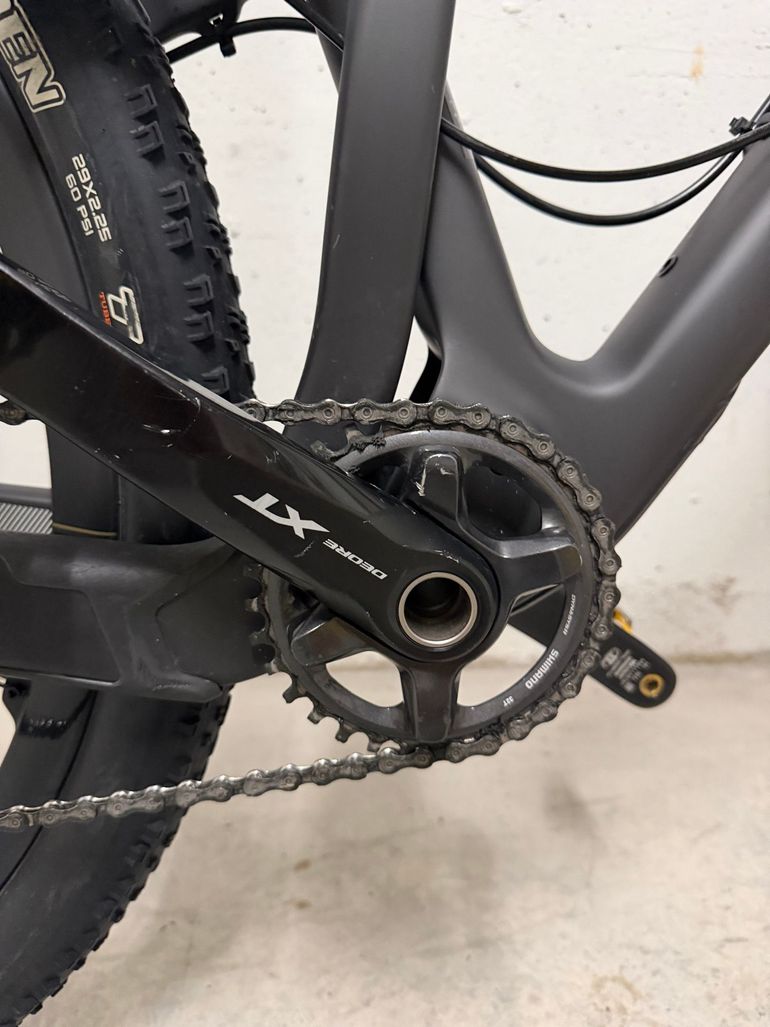 Santa Cruz Blur XE C 2018 2018 Mountainbike d'occasion — image 10 sur 11