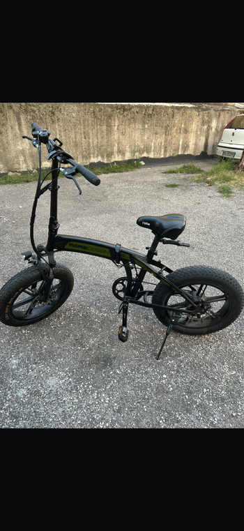 Momo design Custom Urban & Touring usato