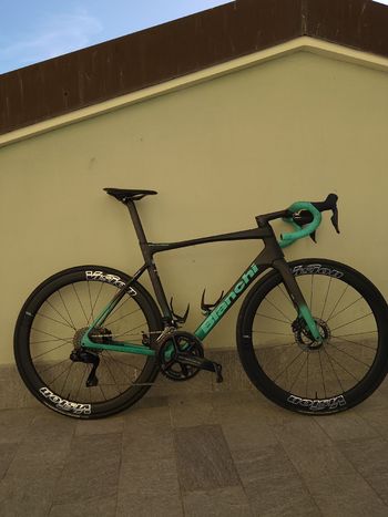 Bianchi Specialissima RC Arkea B&B Hotels Replica 2025 2025 Road & Gravel de segunda mano