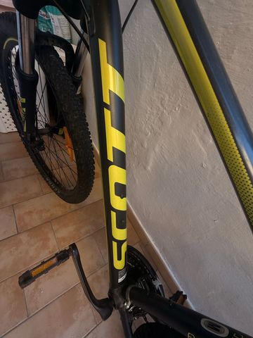 Used Scott Aspect 970 2021 2021 Mountainbike, Black, 29 — image 11 of 13