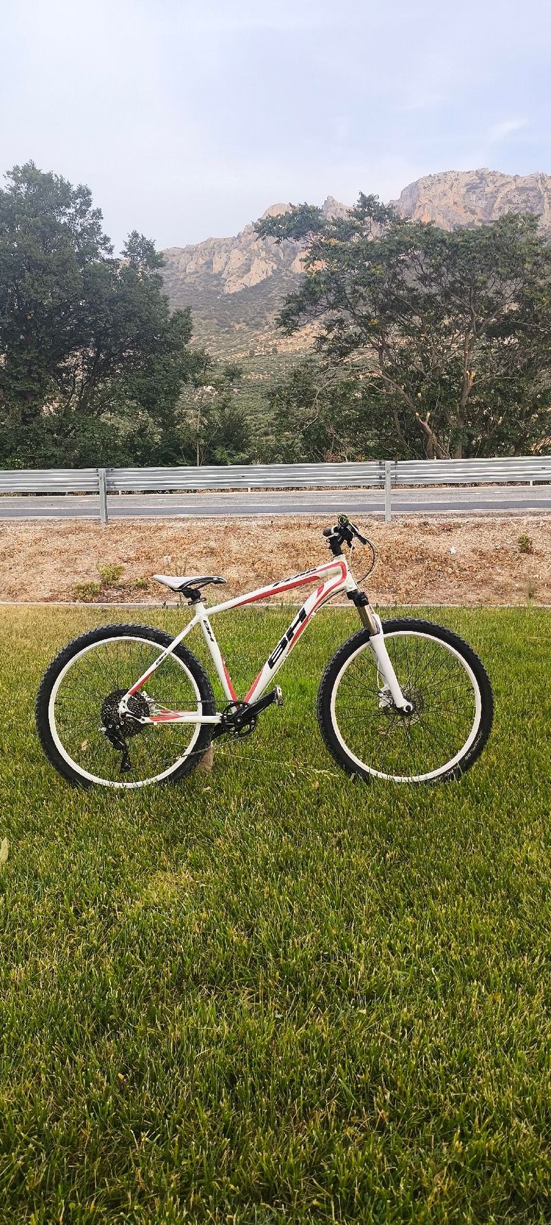 Used BH Custom Other Shimano 2010 MTB