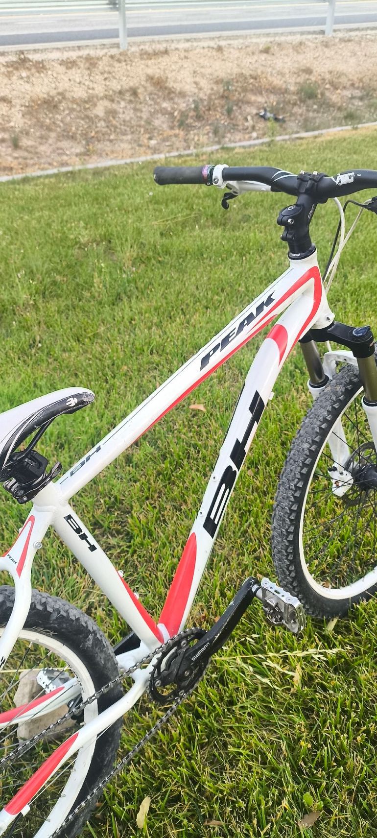 Used BH Custom Other Shimano 2010 Mountainbike, White — image 6 of 10