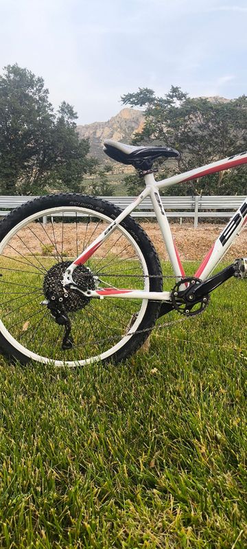 Used BH Custom Other Shimano 2010 Mountainbike, White — image 4 of 10