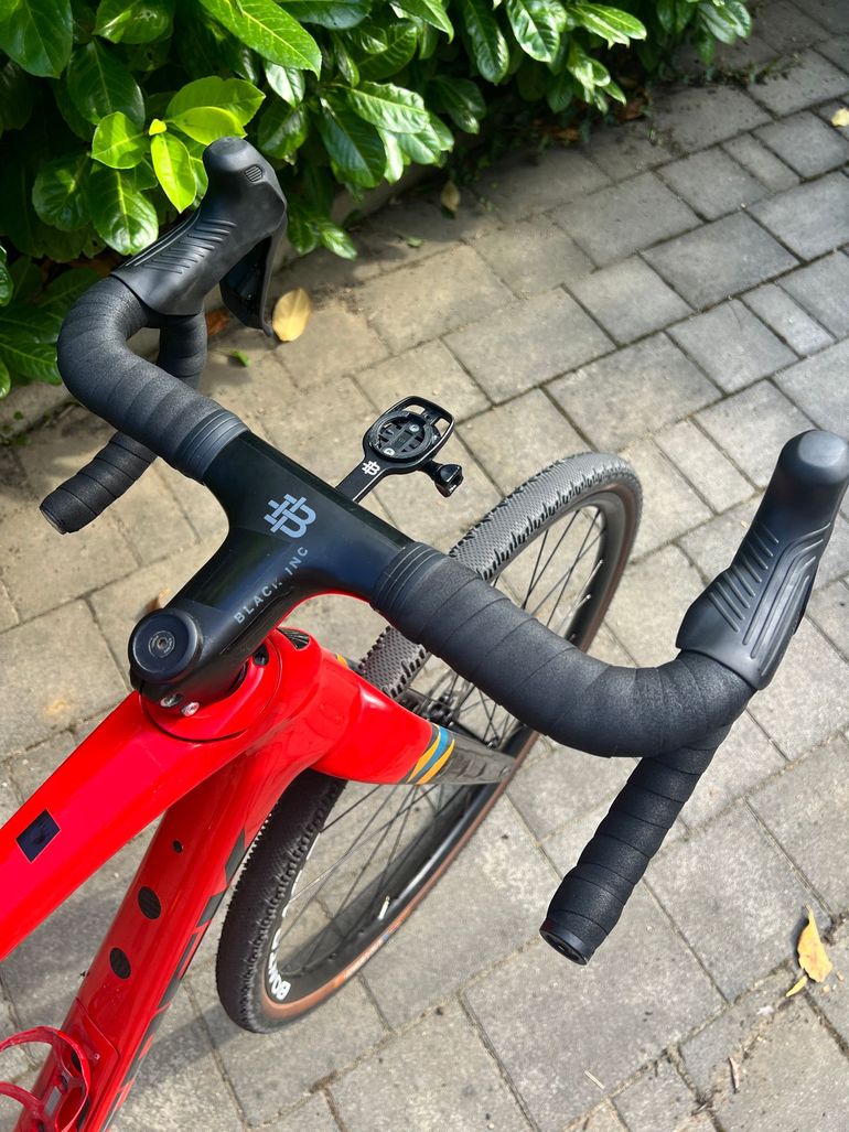 Käytetty Trek Checkpoint Shimano GRX Di2 2023 Road & Gravel — kuva 4 / 15