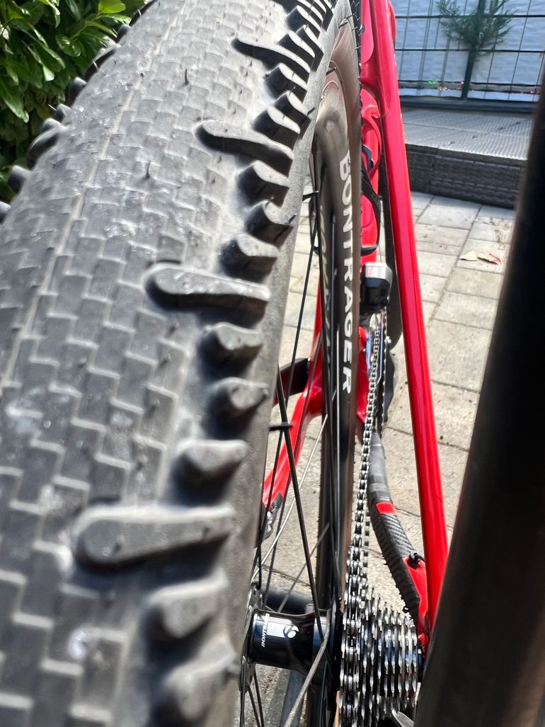 Käytetty Trek Checkpoint Shimano GRX Di2 2023 Road & Gravel — kuva 6 / 15
