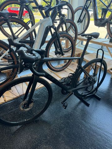 CUBE AGREE C:62, RACE 2024 2024 Road & Gravel usato, Nero — immagine 3 di 3