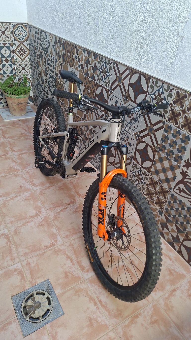 Focus SAM² 6.9 2022 2022 Mountainbike d'occasion — image 2 sur 3