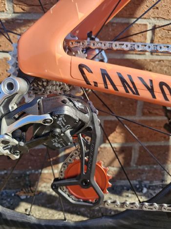 Brugt Canyon Aeroad CFR AXS 2025 2025 Road & Gravel — billede 6 af 17