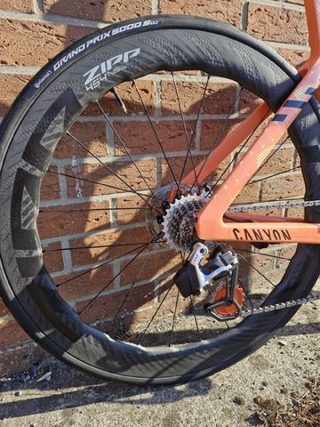 Gebrauchtes Canyon Aeroad CFR AXS 2025 2025 Road & Gravel, Rot — Bild 8 von 17