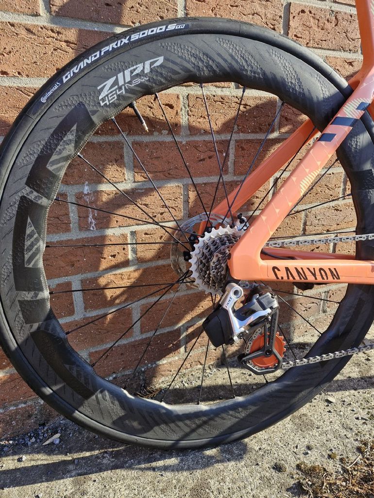 Brugt Canyon Aeroad CFR AXS 2025 2025 Road & Gravel — billede 8 af 17