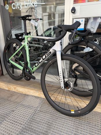 Used Focus IZALCO MAX 9.7 2026 2026 Road & Gravel