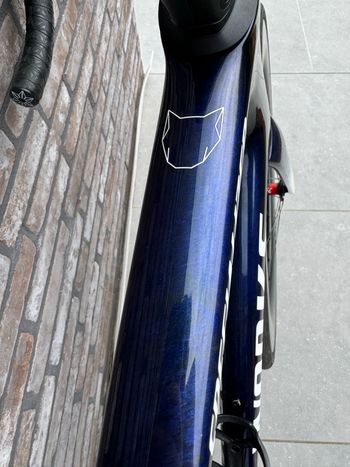 Used Specialized Tarmac Shimano Ultegra Di2 2025 Road & Gravel, Blue — image 5 of 9