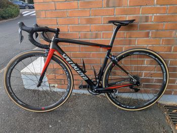 Specialized Men's Tarmac Pro 2018 2018 Road & Gravel usato