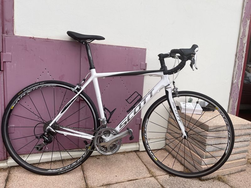 Used Scott CR1 10 2017 2017 Road & Gravel