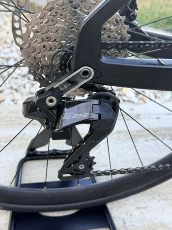 Merida REACTO 6000 Di2 2024 2024 Road & Gravel de segunda mano, Negro — imagen 2 de 10