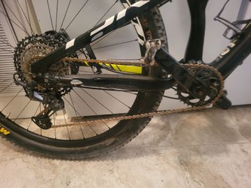 Used Specialized Epic Shimano Deore XT 2013 Mountainbike, Black — image 3 of 7
