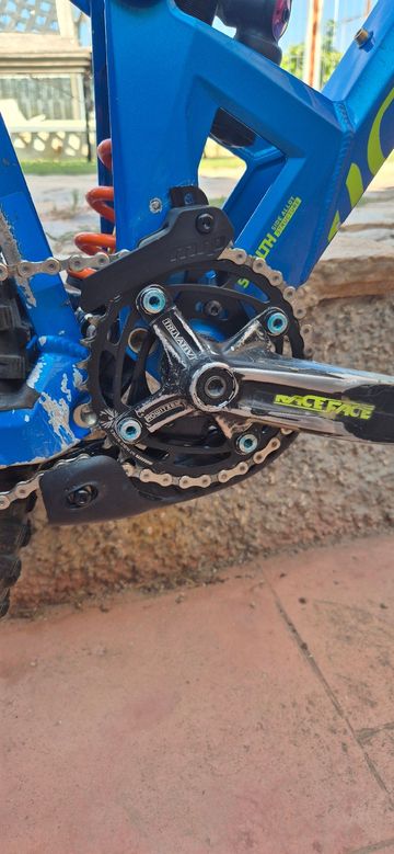 Used Mondraker Summum DH - Talla M 2017 Mountainbike, Blue, 27.5 (650B) — image 3 of 11