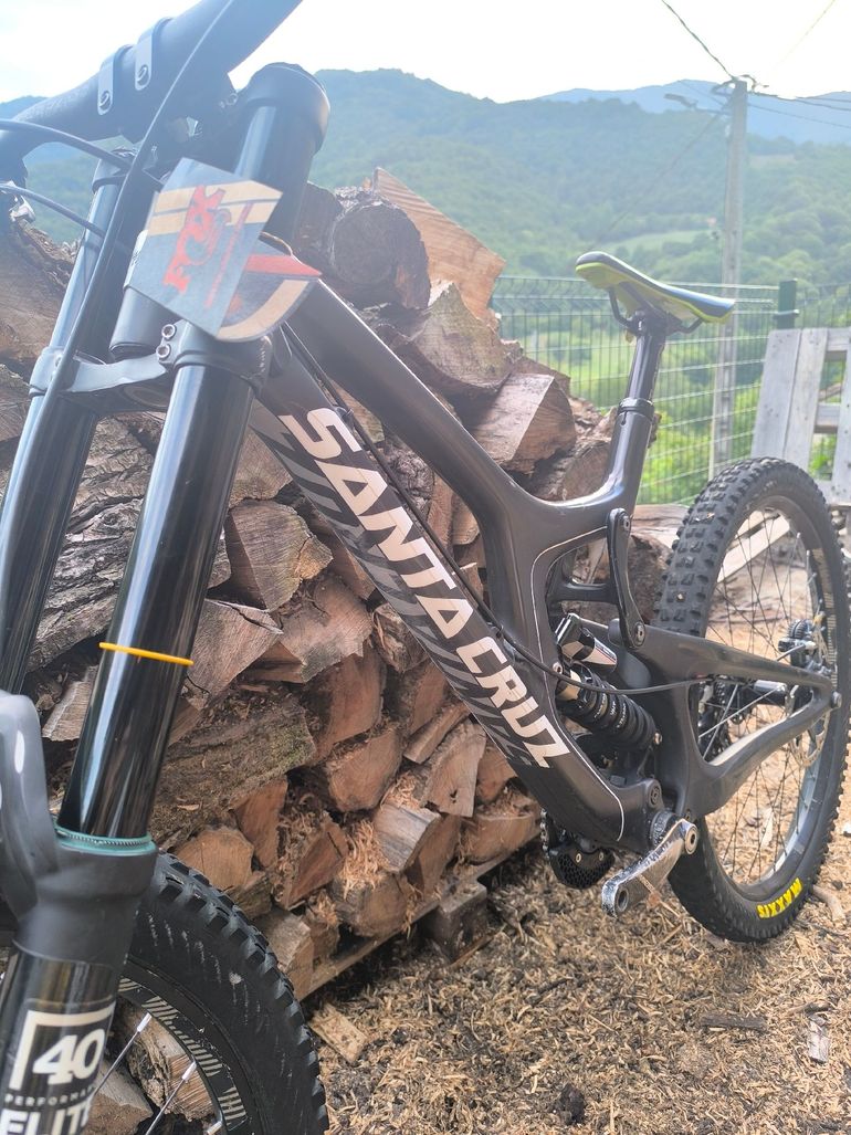 Brugt Santa Cruz V10 SRAM GX DH 2018 Mountainbike — billede 11 af 12