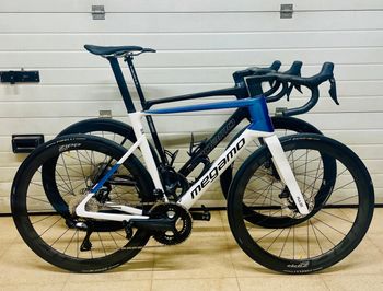 Gebrauchtes Megamo PULSE 05 CW 2026 2026 Road & Gravel