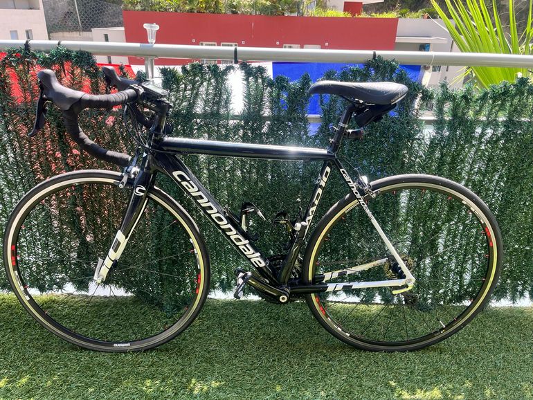 Gebrauchtes Cannondale Fat caad Shimano 105 2014 Road & Gravel, Schwarz — Bild 2 von 4