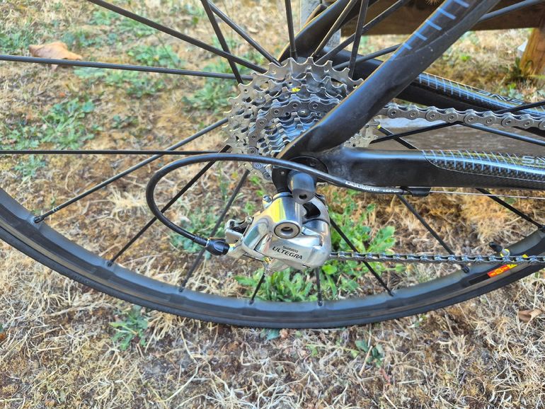 Cannondale Synapse Shimano Ultegra 2010 Road & Gravel usato, Nero — immagine 4 di 6