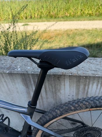 BMC Twostroke 01 TWO 2023 2023 Mountainbike usato, Grigio chiaro — immagine 7 di 11