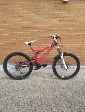 Used Commencal Supreme Shimano Deore XT 2012 MTB