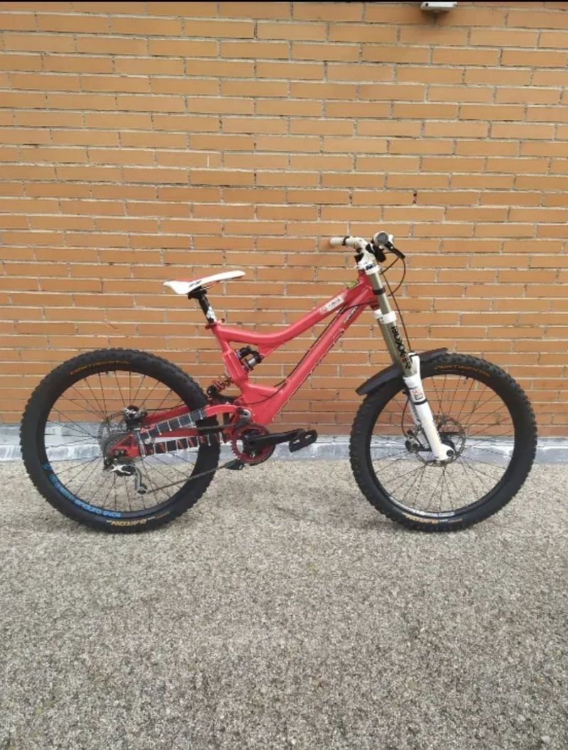 Commencal Supreme Shimano Deore XT 2012 MTB d'occasion