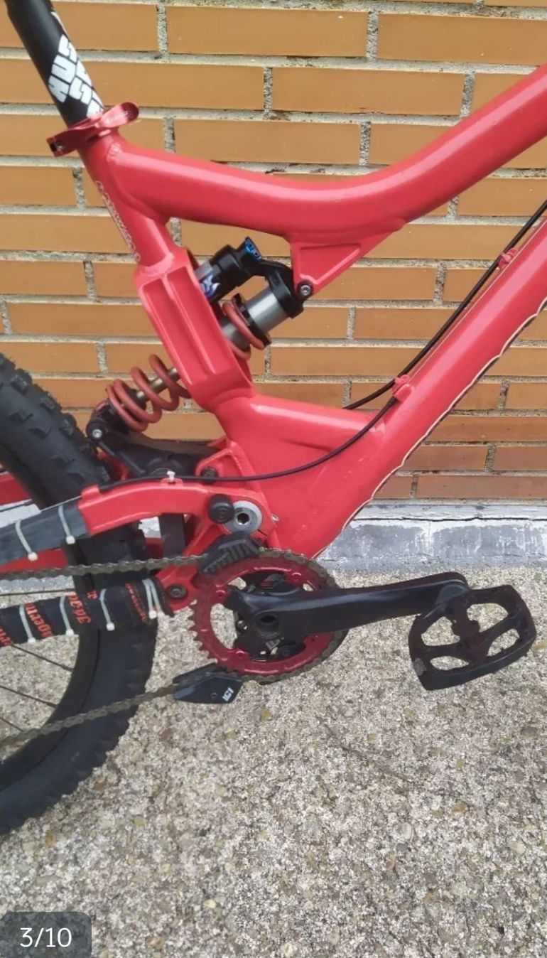 Commencal Supreme Shimano Deore XT 2012 Mountainbike usato, Rosso — immagine 4 di 10