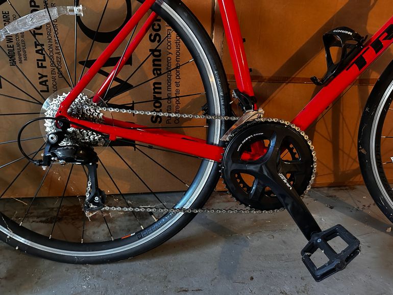 Used Trek Domane AL 3 2020 2020 Road & Gravel, Red — image 2 of 6