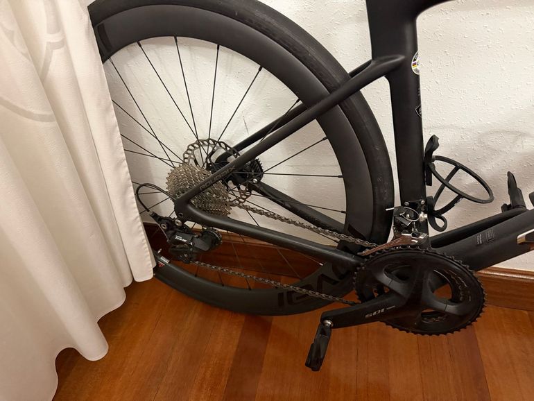 Used Specialized Roubaix Shimano 105 2023 Road & Gravel, Black — image 4 of 8