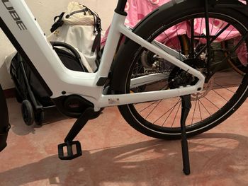Used CUBE Custom Shimano CUES 2026 Urban, White — image 3 of 11