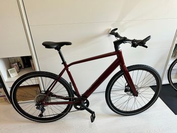 Orbea VIBE H30 2022 2022 Urban & Touring d'occasion