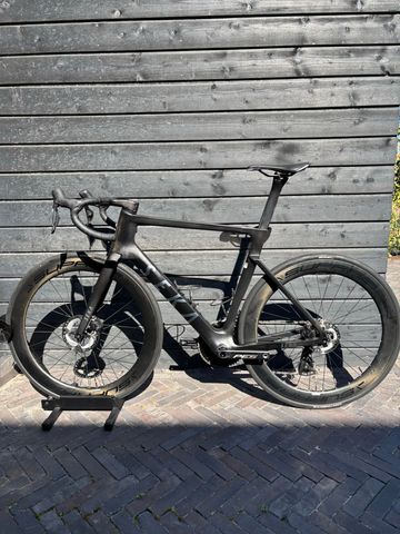 Used Seka Custom Shimano Ultegra Di2 2023 Road & Gravel, Black — image 6 of 21