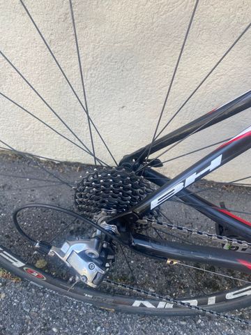 Used BH Custom SRAM Red eTap 2016 Road & Gravel, Red — image 6 of 11
