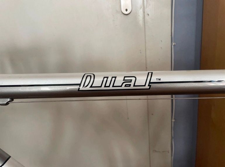 Used De Rosa Custom Shimano Ultegra 2005 Road & Gravel, White — image 6 of 18