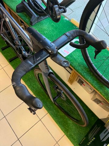 Tweedehands Giant Propel Advanced Pro 0 2024 2024 Road & Gravel — afbeelding 4 van 10