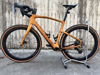 Gebrauchtes Pinarello Grevil+ SRAM Rival eTap AXS 2026 Road & Gravel, Orange — Bild 2 von 6