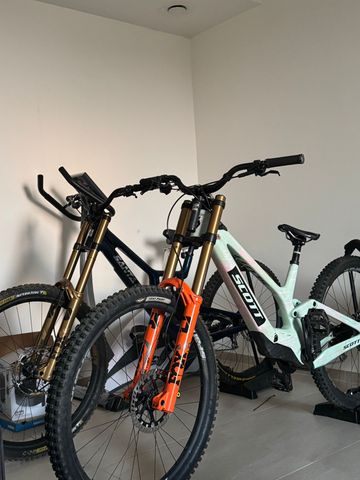 Brugt Santa Cruz V10 DH X01 2027 2027 Mountainbike — billede 7 af 9