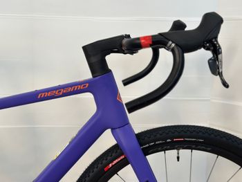 Megamo WEST 10 2026 2026 Road & Gravel usato, Viola — immagine 4 di 8