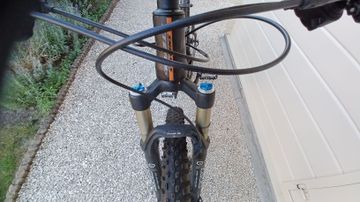 Used Stevens 401 Colorado, 18 inch 2013 Mountainbike, Black, 29 — image 10 of 17